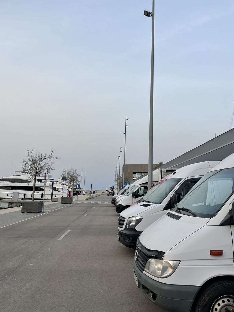 TRANSPORTE FURGONETAS 24H BARCELONA